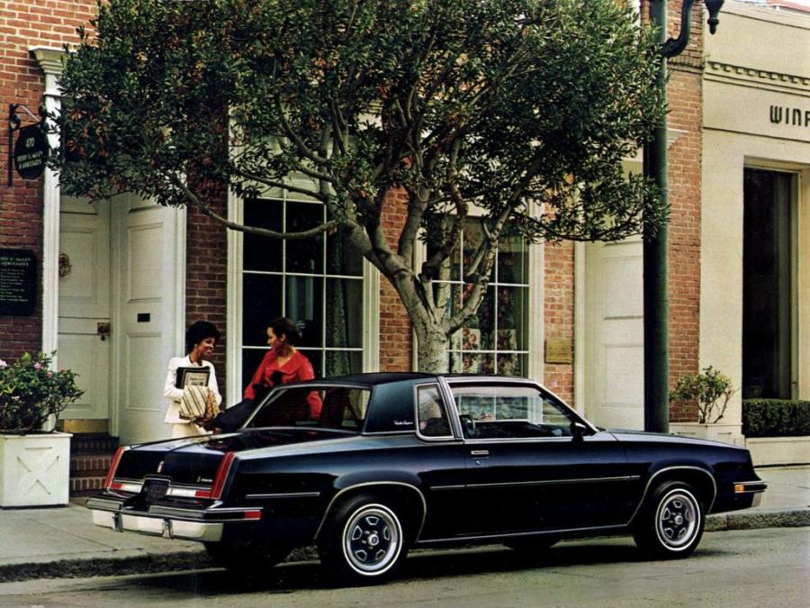  Oldsmobile Cutlass Supreme 1981 года  (фото 3 из 4)